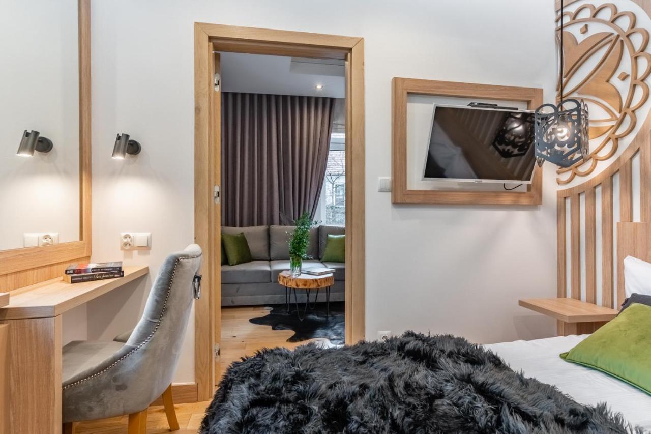 Jagiellonska Residence: Comfortable With Parking And Sauna
